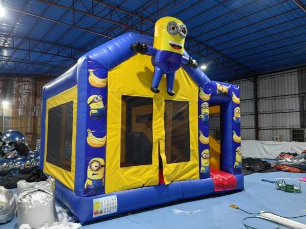 Bouncing Castles (Medium, Giant with Slides) - Image 6